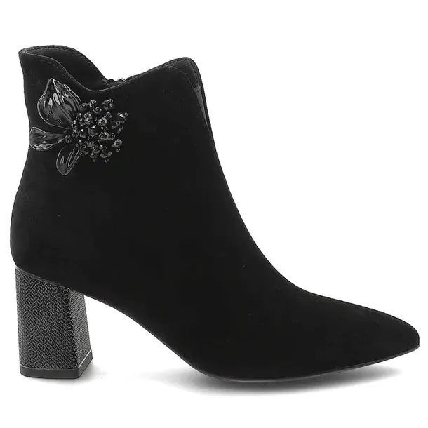 botki-s-barski-cr52-686-black-stan-nowy