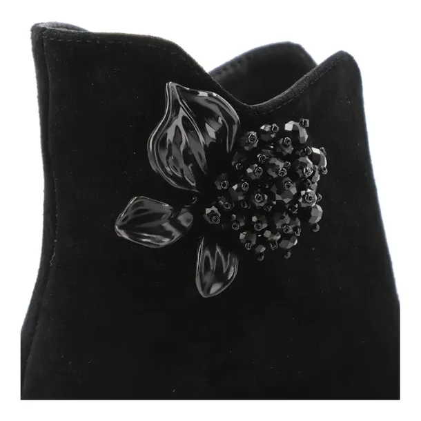botki-s-barski-cr52-686-black-marka-inna