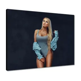 obrazy-50x40-ponetna-blondynka-w-jeansowej-kurtce
