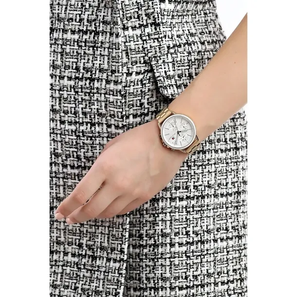 1781786-marka-tommy-hilfiger