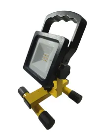 lampa-robocza-led-akumulatorowa-do-ladowania-anslut-usb-ip54