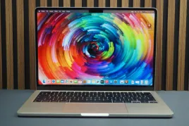 apple-macbook-air-13-m2-laptop-8-core-cpu-8gb-256gb-2022-sg