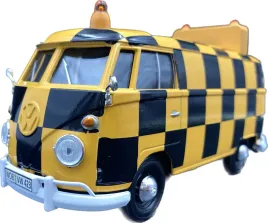 vw-type-2-t1-airport-runway-follow-me-model-1-24-motormax-79572