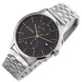 1710431-marka-tommy-hilfiger