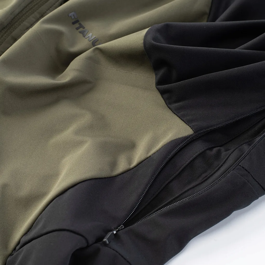 meski-softshell-ferri-l-fitanu-stan-nowy