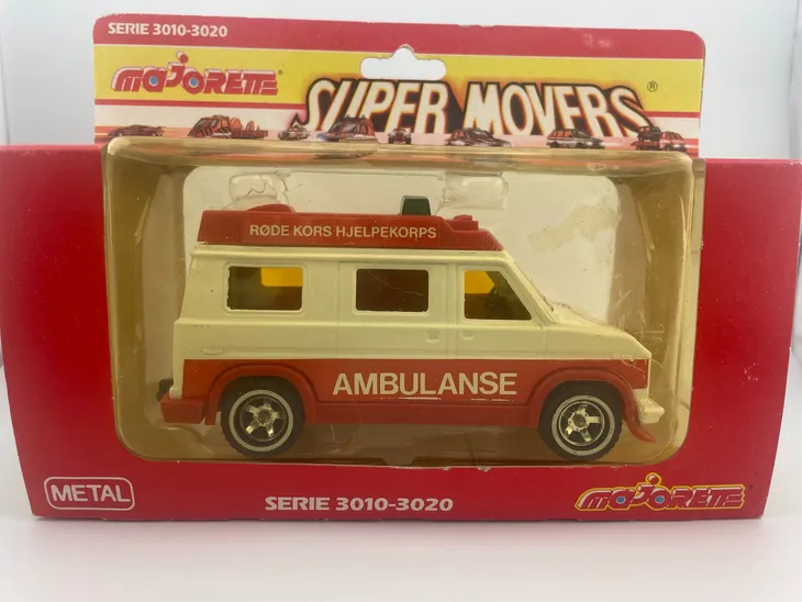 majorette-serie-3000-ambulanse-boxed