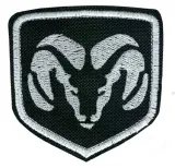 dodge-latka-naszywka-8x8cm