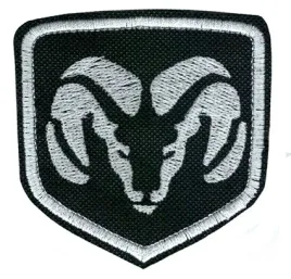 dodge-latka-naszywka-8x8cm