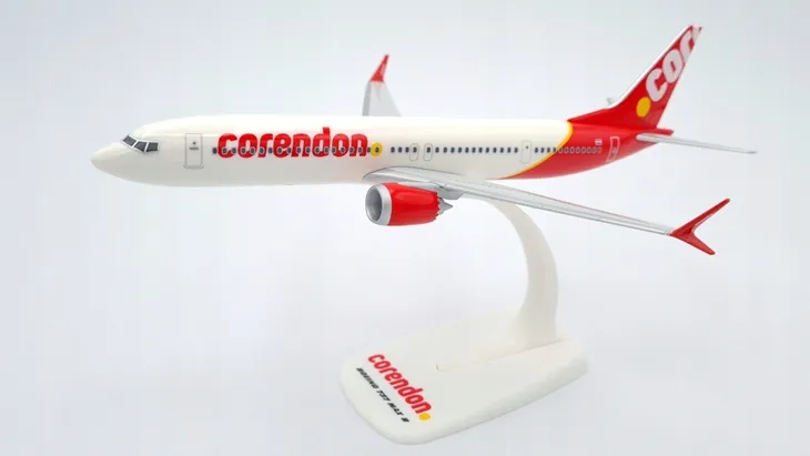 model-boeing-b737-max-9-corendon