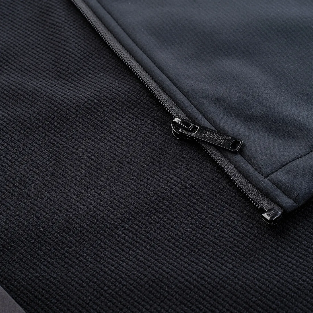 meski-softshell-magnum-cervus-m-magnum-stan-nowy