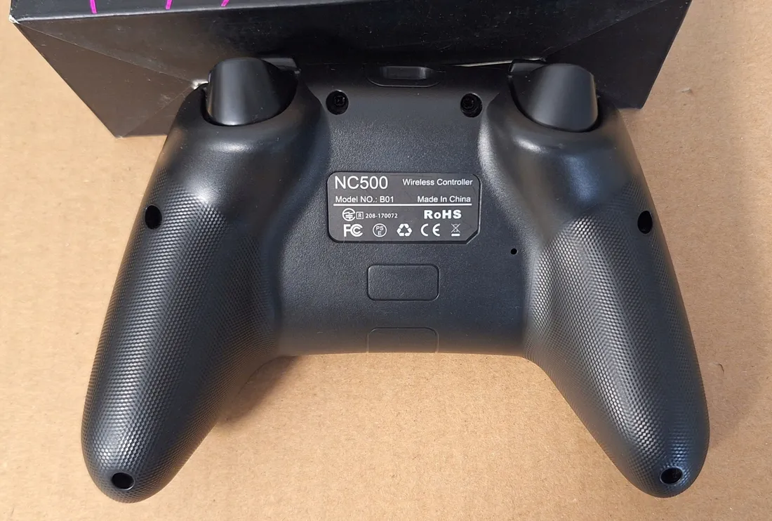 bezprzewodowy-kontroler-do-gier-bluetooth-gamepad