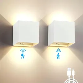 lampa-scienna-salon-korytarz-kinkiet-gora-dol-6w-2szt-bialy-cieply