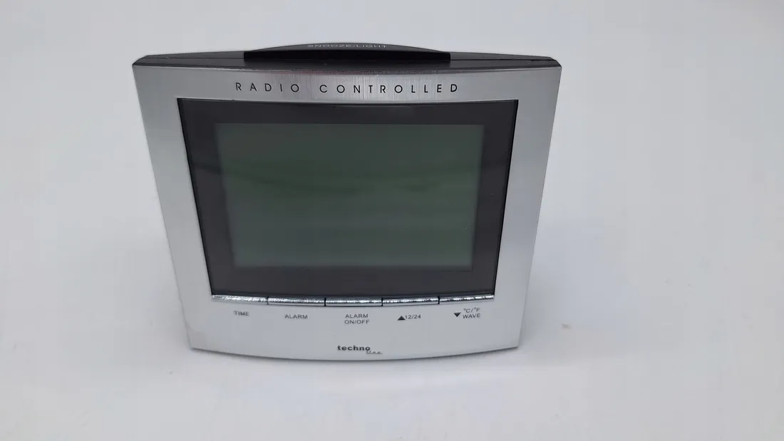 zegar-budzik-radiowy-technoline-wt-280