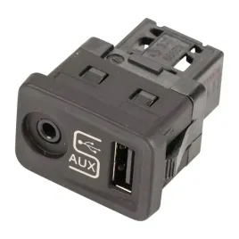 gniazdo-wejscie-aux-usb-alfa-romeo-giulietta-156099976-fca-oe-oryginal