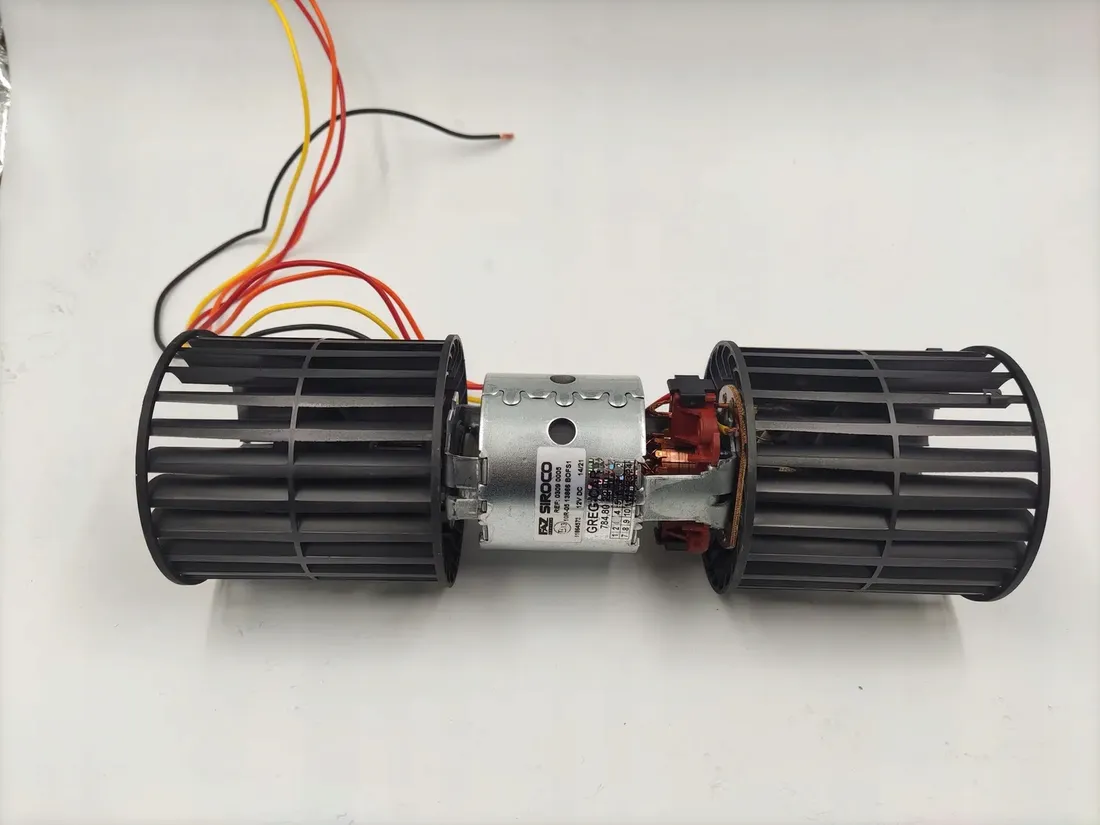 wentylator-dmuchawa-03090005-12v