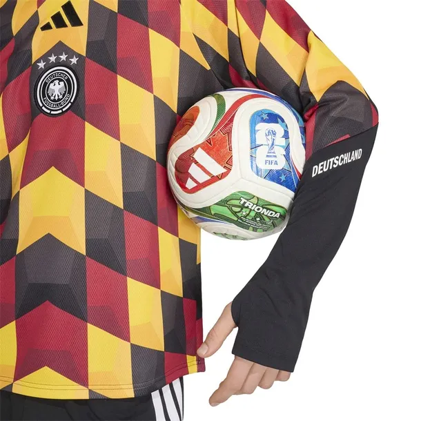 germany-26-marka-adidas