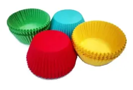 foremki-papilotki-do-muffinek-45x25-cm-kolorowe-200-szt