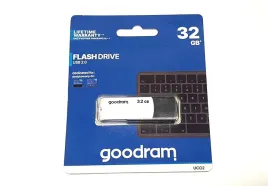 pendrive-goodram-uco2-2-0-32gb-czarno-bialy-biala-zawieszka-czarny-koprus