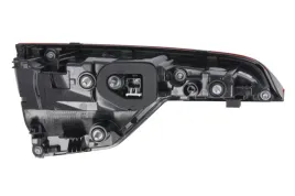 lampa-zespolonych-swiatel-tylnych-714081820201