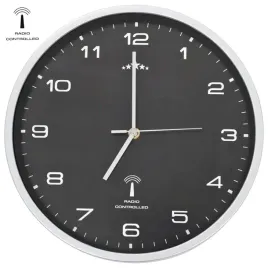 srebrny-zegar-scienny-radiowo-sterowany-srednica-31-cm-czarna-tarcza