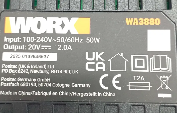 worx-wa3880-ladowarka-20v-2-0a-powershare-produkt-wprowadzony-do-obrotu-na-terenie-ue-przed-13-12-2024-nie