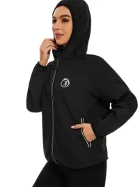 shein-czarna-kurtka-z-kapturem-z-nadrukiem-sportowa-xxl-1ha