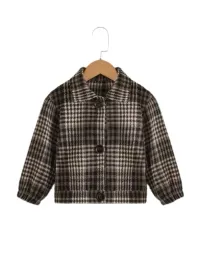 shein-kurtka-brazowa-w-kratke-na-guziki-122-vuo