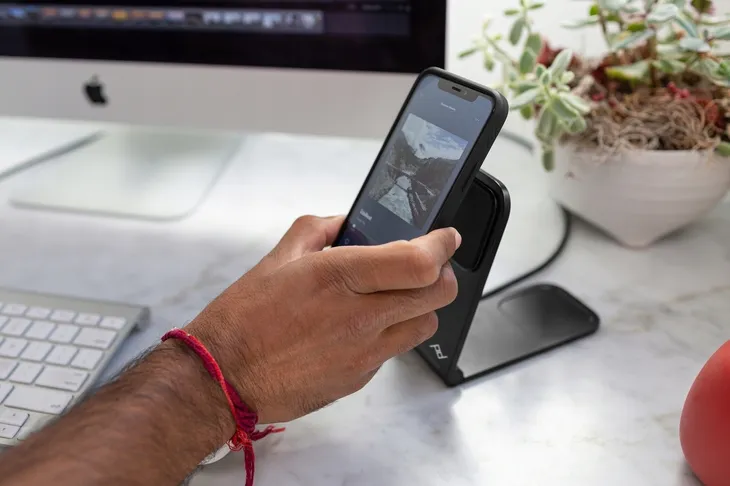 peak-design-mobile-wireless-charging-stand-dlugosc-przewodu-2-m