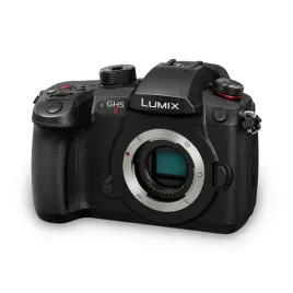 panasonic-dc-gh5m2-body-bezlusterkowy-aparat-cyfrowy
