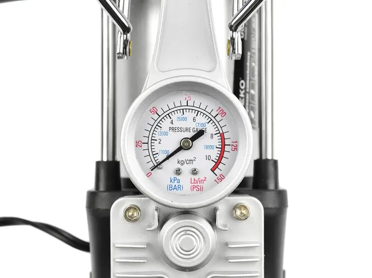 kompresor-samochodowy-12v-250w-cisnienie-maksymalne-10-bar