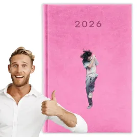 kalendarz-2026-a5-rozowy-planer-niedziele-swieta-imp-timothee-chalamet-07