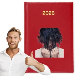 kalendarz-2026-a5-czerwony-planer-niedziele-swieta-imp-timothee-chalamet-10