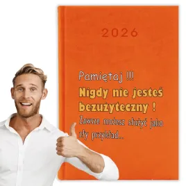 kalendarz-2026-a5-pomaranczowy-planer-niedziele-swieta-smieszny-tekst-01