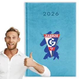 kalendarz-2026-a5-niebieski-planer-niedziele-swieta-kluby-pilkarskie-01
