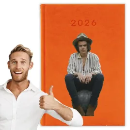 kalendarz-2026-a5-pomaranczowy-planer-niedziele-swieta-harry-styles-05