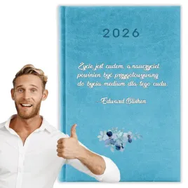 kalendarz-2026-a5-niebieski-planer-niedziele-swieta-dzien-nauczyciela-03
