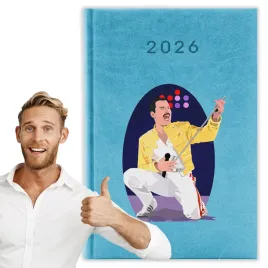 kalendarz-2026-a5-niebieski-planer-niedziele-swieta-freddie-mercury-01
