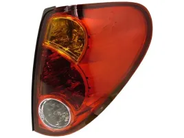 mitsubishi-l200-05-15-zarowki-nowa-lampa-tylna-prawa