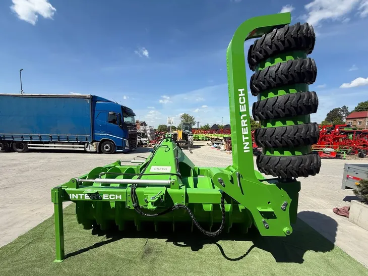 wal-pryzmowy-inter-tech-30m-stan-nowy