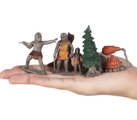 figurka-przedstawiajaca-pierwotnych-ludzi