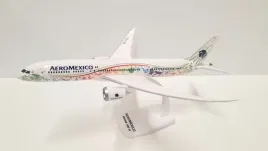 model-samolotu-boeing-b787-9-aeromexico