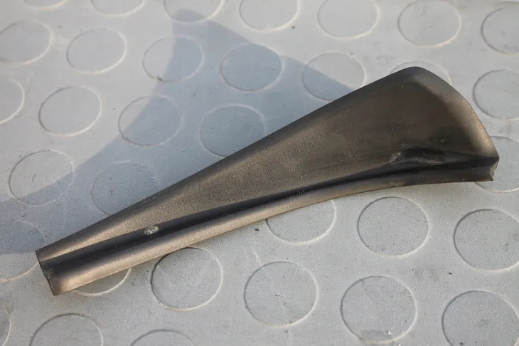 nissan-oe-66895-br00a-producent-czesci-nissan-oe-numer-katalogowy-czesci-66895-br00a