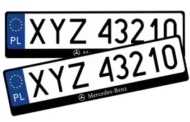 zestaw-2-ramki-na-tablice-rejestracyjna-mercedes-dla-prawdziwego-fana