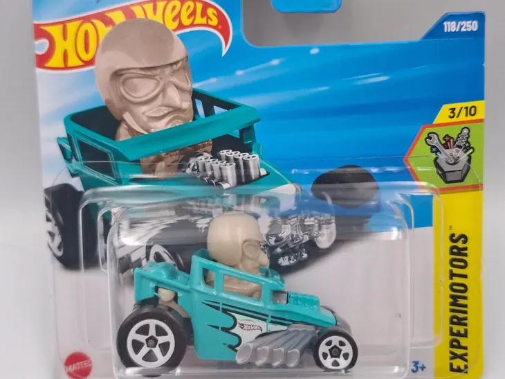 hot-wheels-skull-shaker-stan-nowy