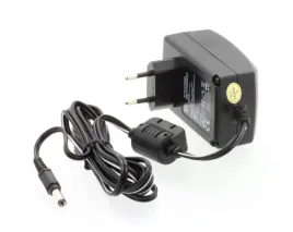 zasilacz-uniwersalny-do-teleskopow-ac-230v-2a