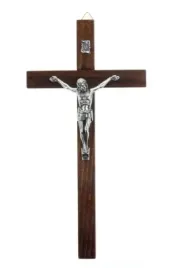 krzyz-drewniany-wiszacy-na-sciane-tradycyjny-ciemny-braz-wys-20cm