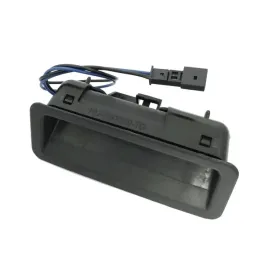 zamek-przycisk-bagaznika-do-bmw-x1-e84-x5-e70-x6
