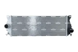 chlodnica-powietrza-doladowujacego-30930-nrf