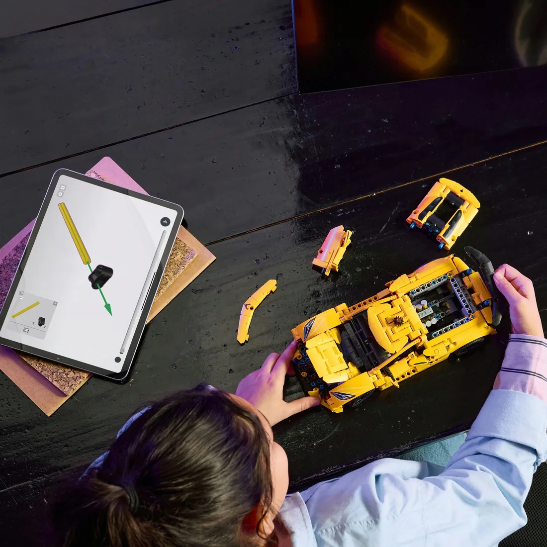 lego-technic-chevrolet-corvette-stingray-speed-42205
