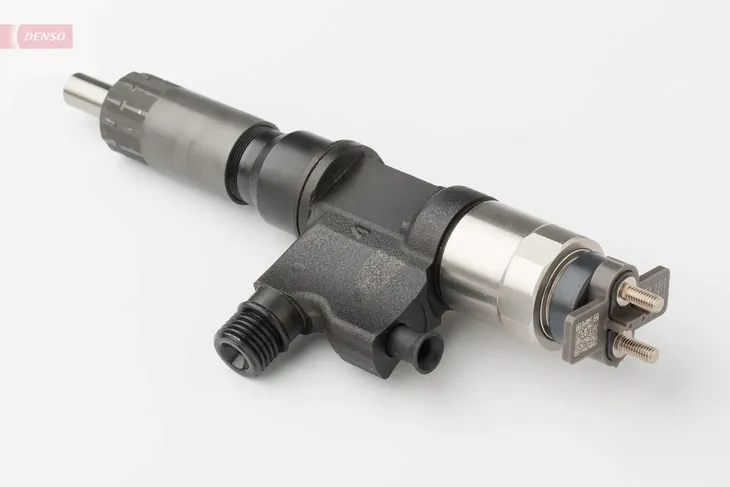 wtryskiwacz-dcri105470-producent-czesci-denso